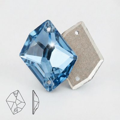Стразы пришивные из хрусталя, цвет Aquamarine, форма Cosmic