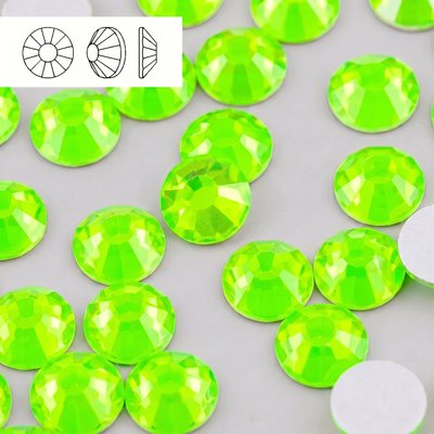Стразы стеклянные неоновые Neon Green SS20, форма Round